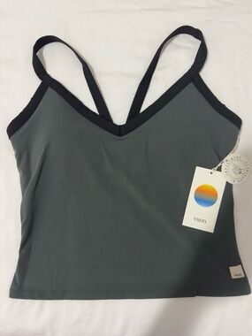 Vuori AllTheForm V Neck Tank
Dark Jade NEW